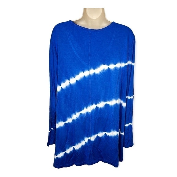 Fever Long‎ Sleeve V-Neck Asymmetrical Hem Tie Dye Top Size 1X - Picture 4 of 5